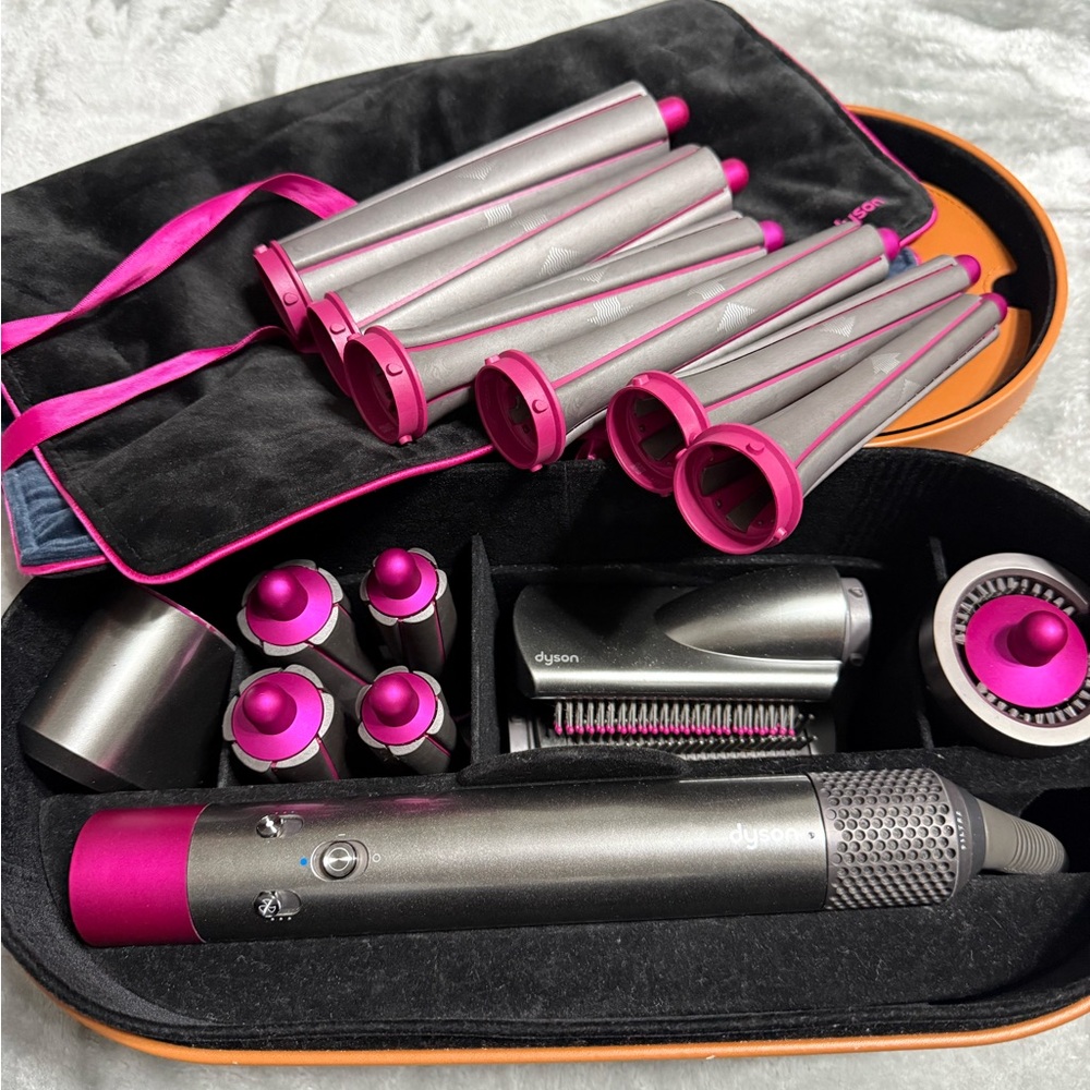 Dyson Airwrap Styler with Case and Travel Pouch